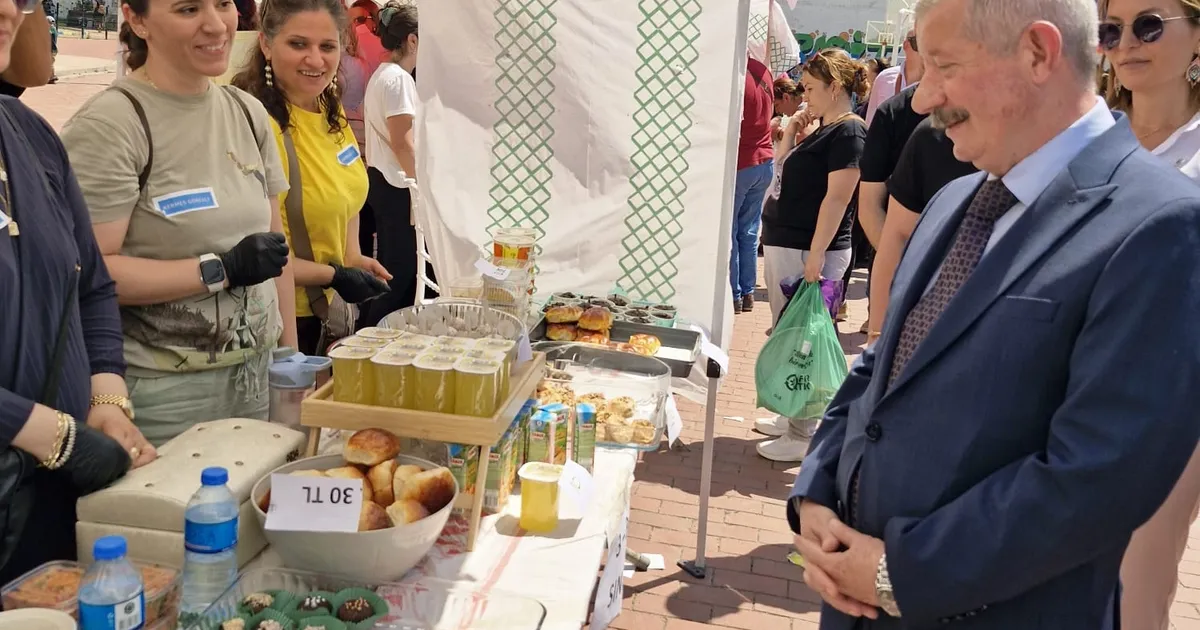 Edirne Keşan’da Raşit Efendi İlkokulu’nda çifte coşku