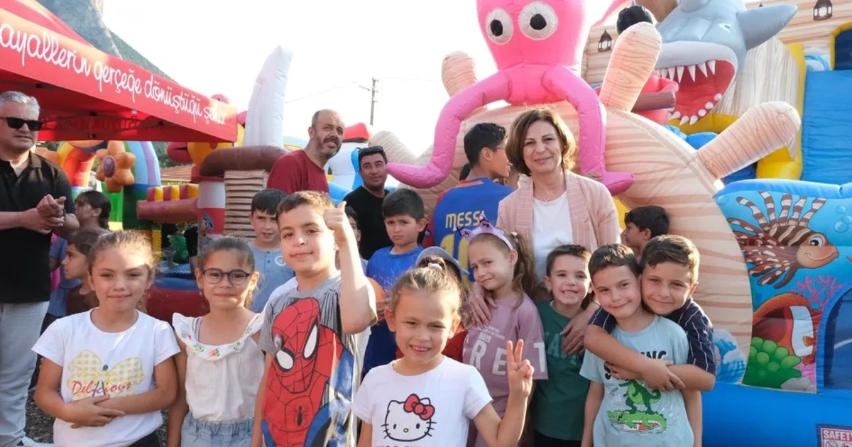 Eskişehir’de “Köyümüzde Şenlik Var” Sarıcakaya’da çocuklarla buluştu