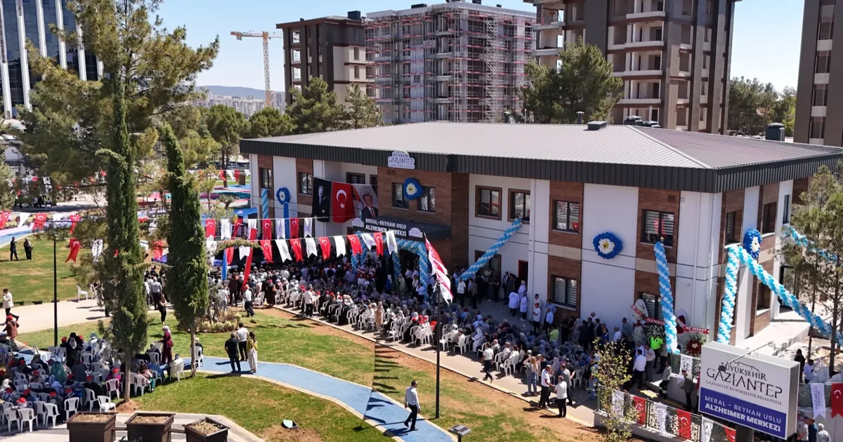 Gaziantep’te Meral-Beyhan Uslu Alzheimer Merkezi hizmete açıldı