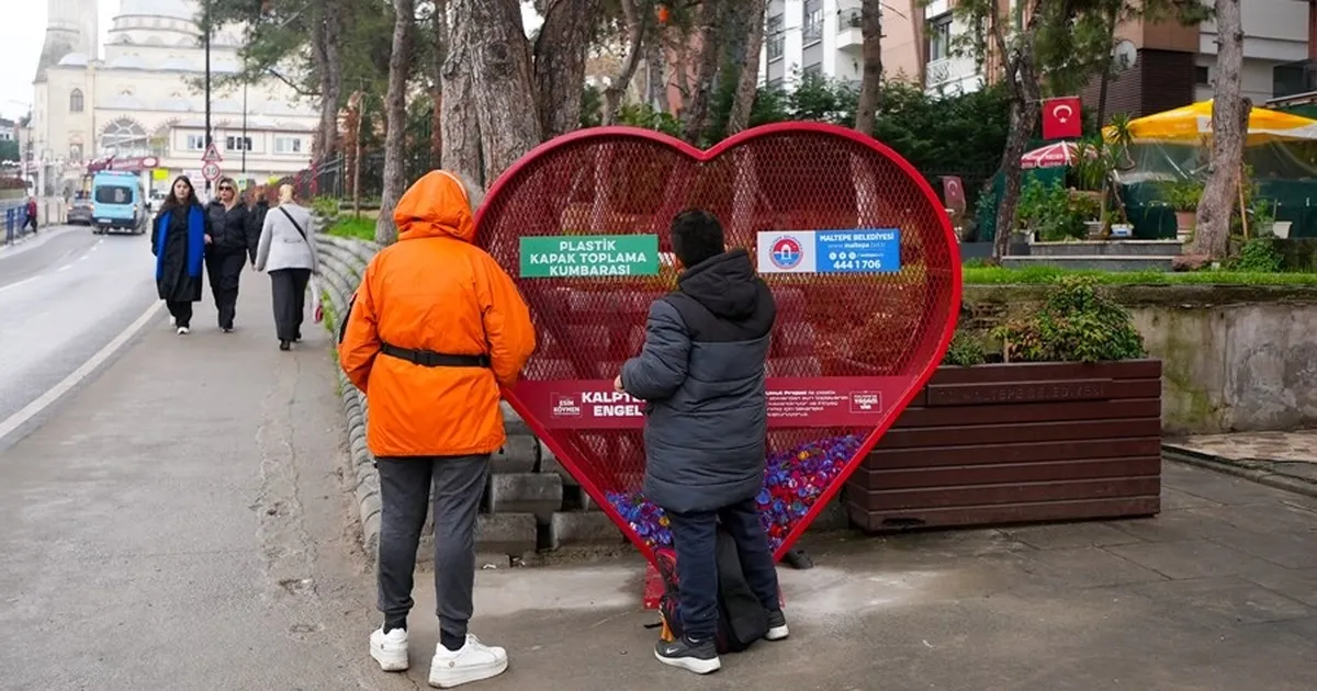İstanbul Maltepe’de kapak kumbarası 8’e ulaştı