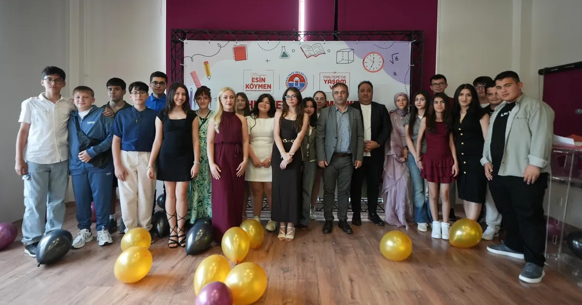 İstanbul'da Maltepe Belediyesi tarafından ücretsiz olarak yürütülen Cumhuriyet Eğitim Merkezi