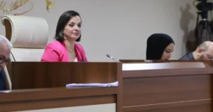 İzmir'de Karabağlar Belediyesi Haziran Ayı Meclis Toplantısı’nda kentsel dönüşümden spor