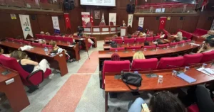 İzmit Belediyesi'nin kadın-erkek eşitliği ve kapsayıcı kent politikaları hedefiyle hazırladığı