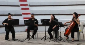 Kocaeli İzmit Belediyesi tarafından düzenlenen “Haziran’da Ölmek Zor” anma programında,
