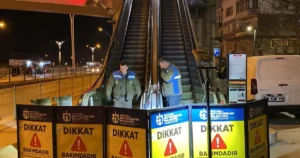 Kocaeli Büyükşehir Belediyesi, kent genelinde sorumlu olduğu 31 yürüyen merdiven