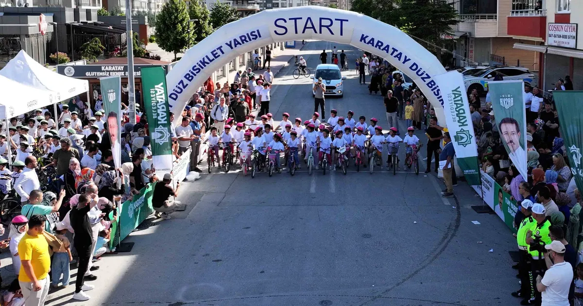 Karatay Belediyesi tarafından bu yıl 9'uncusu düzenlenen Düz Bisiklet Yarışı,