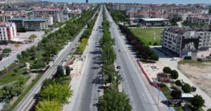 Konya Büyükşehir Belediyesi, İstanbul Yolu üzeri Yazır Tramvay Durağı ile