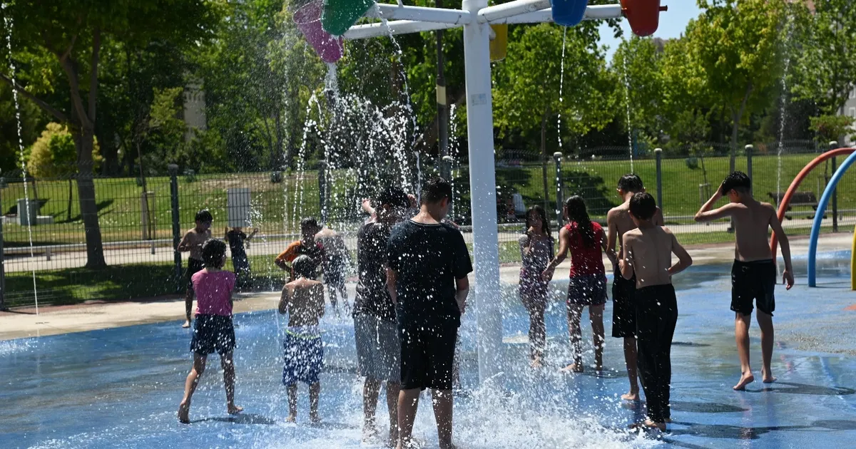 Manisa Büyükşehir Belediyesi Atatürk Kent Park içinde bulunan Fresh Park’ı,