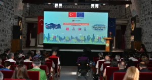 Manisa Büyükşehir Belediyesi, yerel yönetimlerde katılımcılığı güçlendirmek, karar alma süreçlerinde