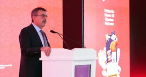 Milli Eğitim Bakanı Yusuf Tekin, Türkiye'nin Yabancı Dil Öğrenme Platformu