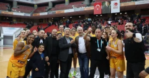 Kayseri Melikgazi Belediye Başkanı Doç. Dr. Mustafa Palancıoğlu; Kadınlar Basketbol
