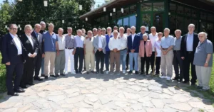 Osmangazi Belediyesi’nin kurucu meclis üyeleriyle bir araya gelen Osmangazi Belediye
