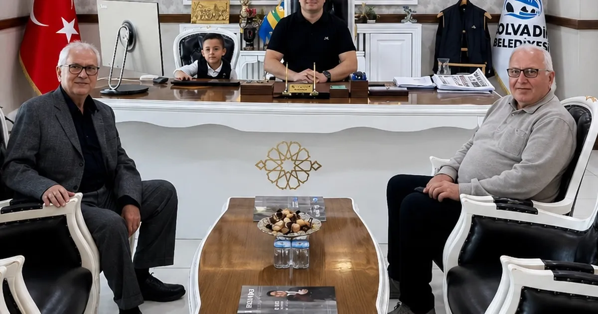 Sağlık dünyasının duayen isminden Bolvadin’e nezaket ziyareti