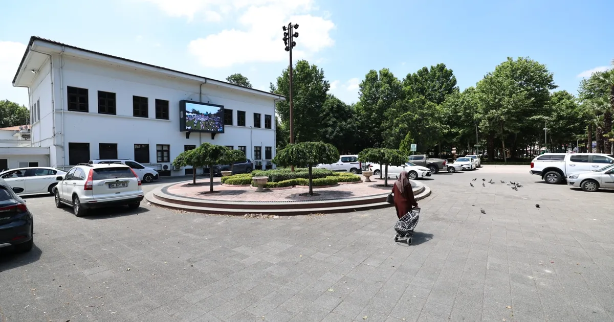 Sakarya Ay Yıldız için bu meydanda tek yürek olacak