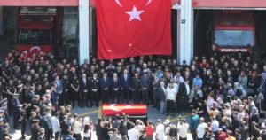 Konya’nın Karatay ilçesinde çıkan fabrika yangınına müdahale sırasında şehit olan