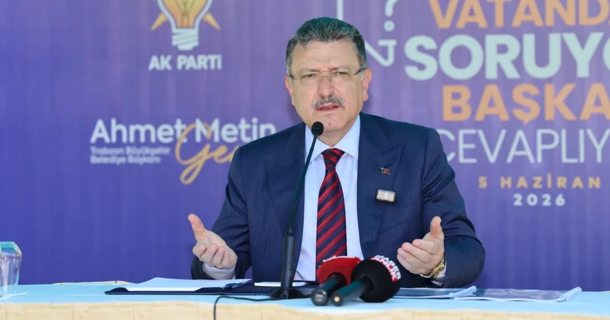 Trabzon Büyükşehir Belediye Başkanı Ahmet Metin Genç, Ortahisar'ın Yeşilova Mahallesi’nde