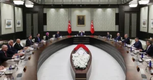 Gazeteci Yazar Mesut Demir, Ankara kulislerinde Cumhurbaşkanlığı Kabinesinde yaşanacak değişim