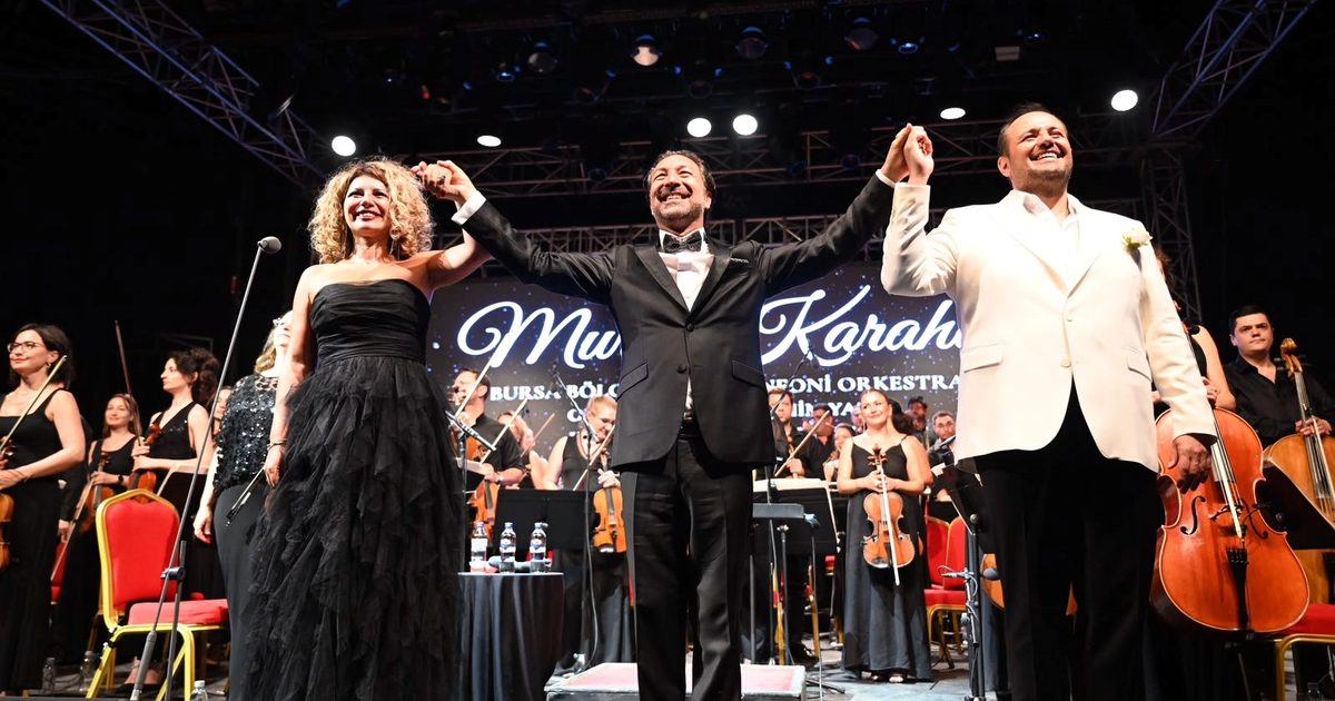 64’üncü Uluslararası Bursa Festivali büyüleyici konserle başladı