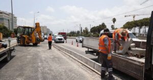 Antalya Büyükşehir Belediyesi, kent içi ulaşımı daha güvenli ve konforlu