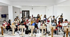 Antalya’da Muratpaşa Belediyesi’nin Değirmenönü Kurs Merkezi’nde yaz dönemi sanat ve