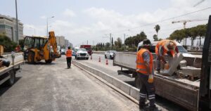 Antalya Büyükşehir Belediyesi, kent içi ulaşımı daha güvenli ve konforlu