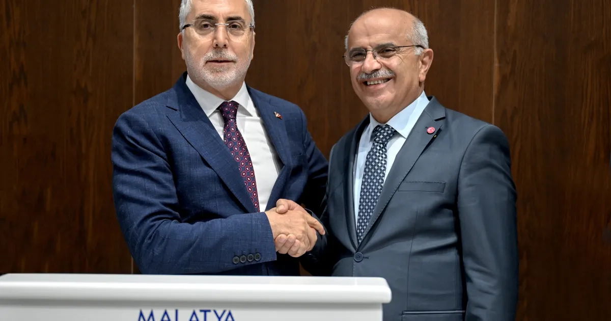 Bakan Işıkhan Malatya’da