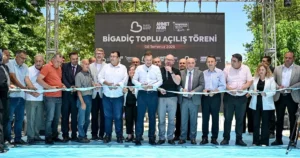 Balıkesir Büyükşehir Belediye Başkanı Ahmet Akın, sosyal belediyecilik anlayışıyla Bigadiç’te