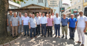 Osmangazi Belediye Başkanı Erkan Aydın, Başaran Mahallesi ziyaretinde vatandaşların talep