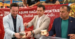 Osmangazi Belediye Başkanı Erkan Aydın, Muharrem ayı dolayısıyla Hamitler Mahallesi'nde