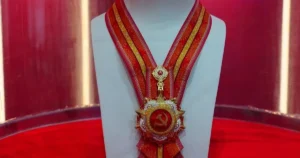 CGTN, 1 Temmuz Madalyası'nın temsil ettiği değerleri irdeleyen bir makale
