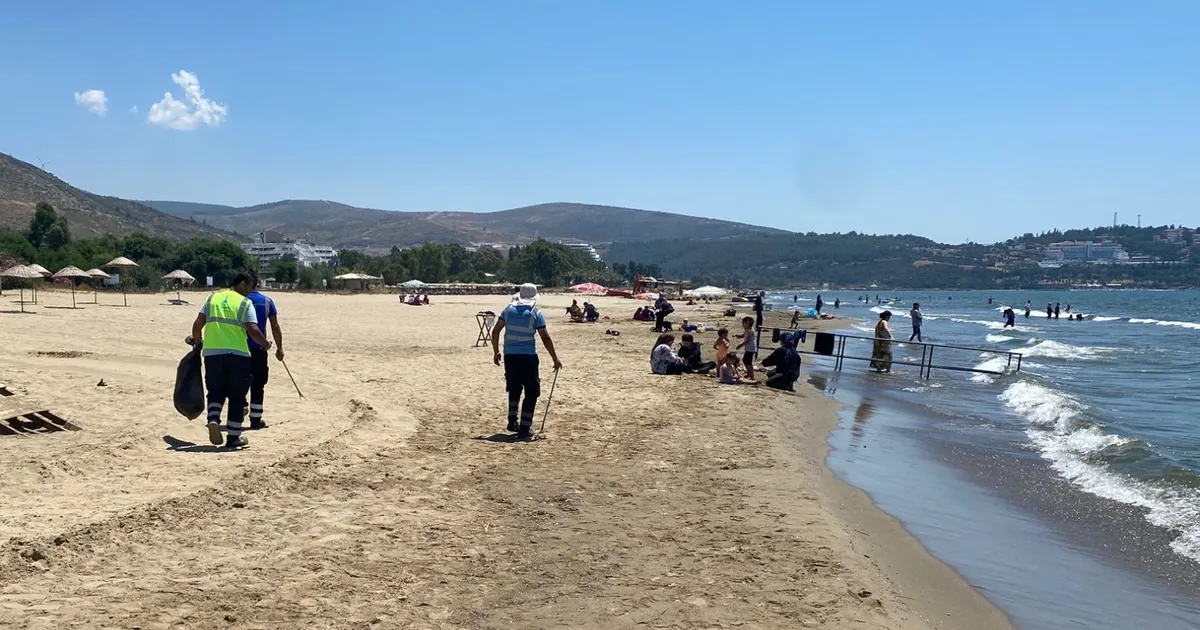 Efes Selçuk sahillerinde temizlik mesaisi devam ediyor