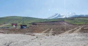 Kayseri Büyükşehir Belediye Başkanı Dr. Memduh Büyükkılıç, Erciyes Kayak Merkezi'nde