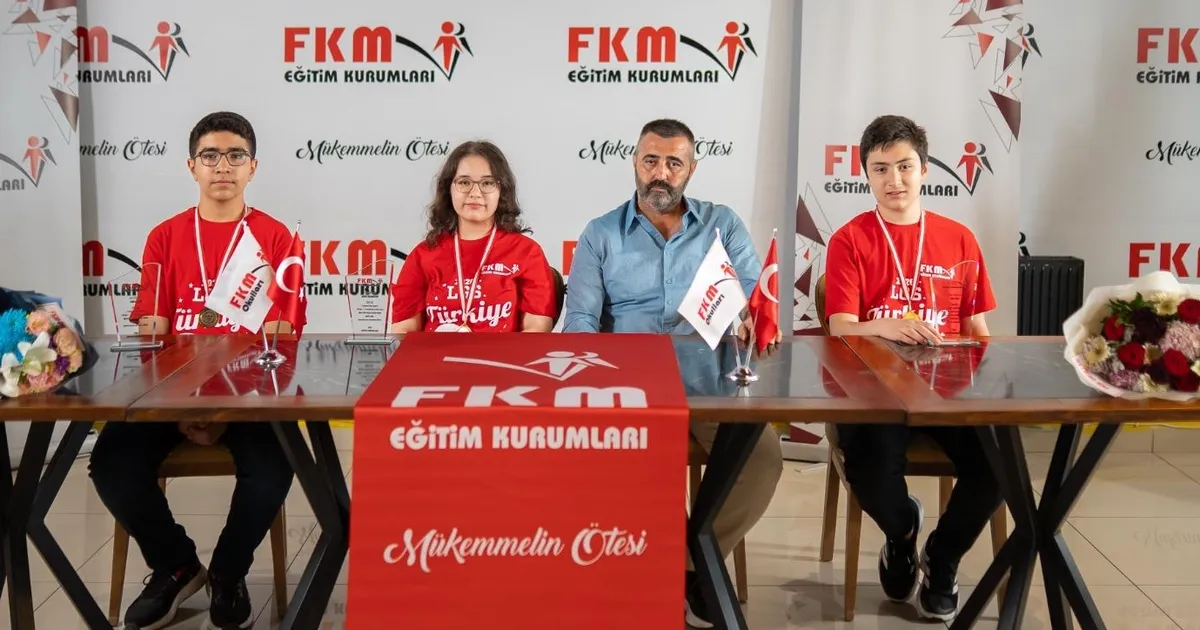 FKM Eğitim Kurumları, 3 Türkiye birincisi çıkardı