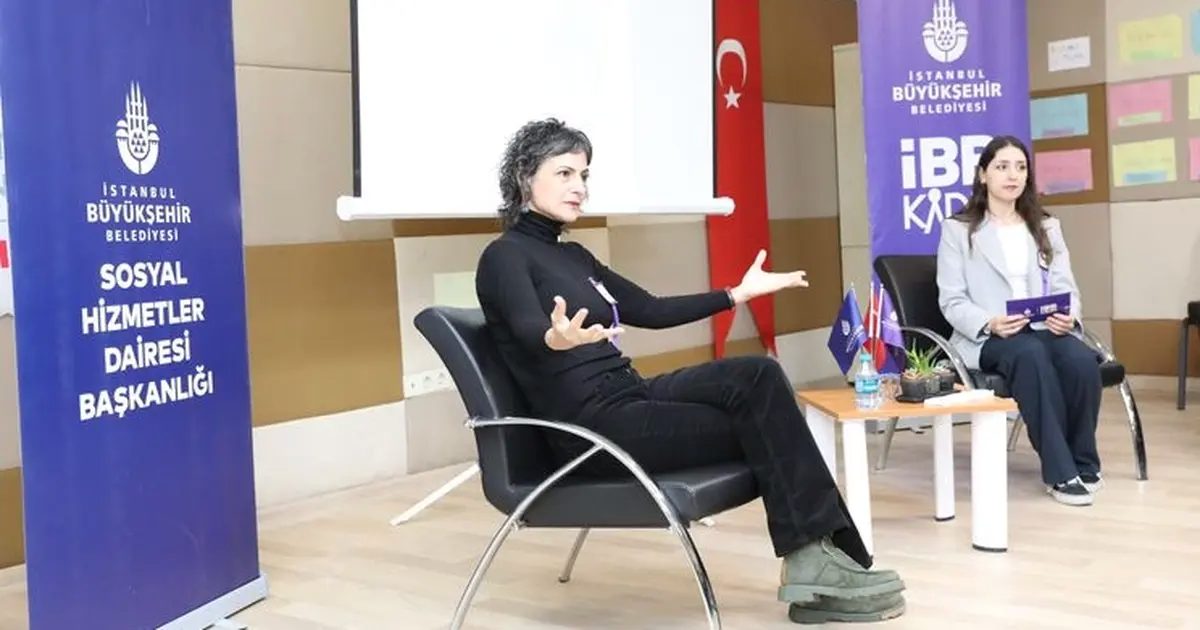 İBB’nin kadın yazar buluşmasına 7 bini aşkın katılım