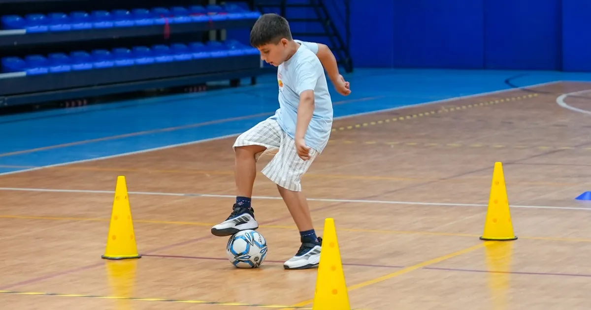 İstanbul Maltepe’de futsal ve masa tenisi dersleri başladı