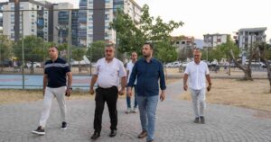 İzmir Bornova Belediye Başkanı Ömer Eşki, Doğanlar Mahallesi’nde kentsel dönüşüm