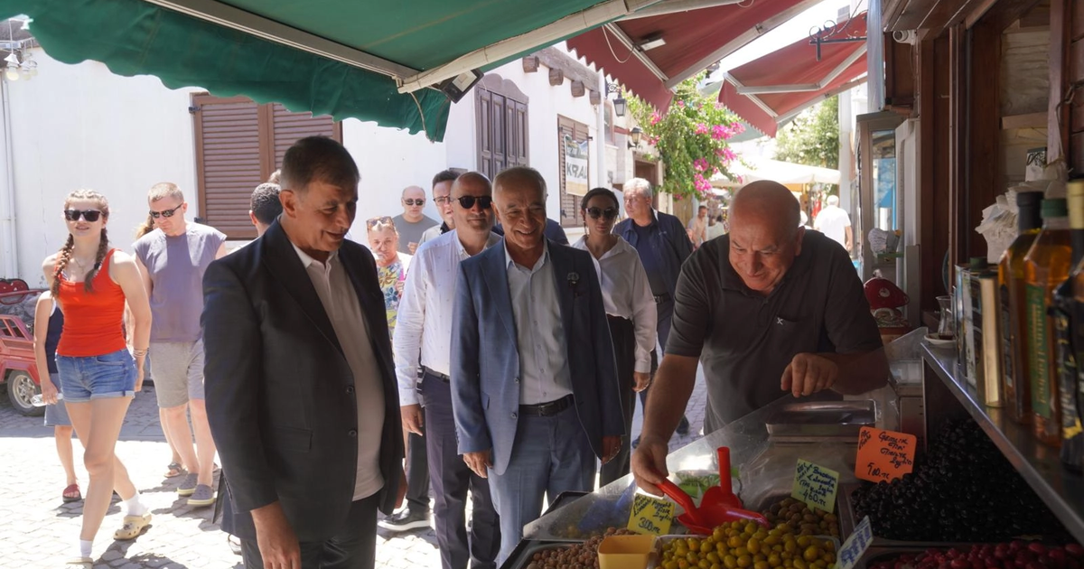 İzmir’de Seferihisar’a hizmet ve yatırım vurgusu