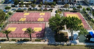 İzmir Büyükşehir Belediyesi’nin Türkiye’de ilk defa hayata geçirdiği spor istasyonlarının