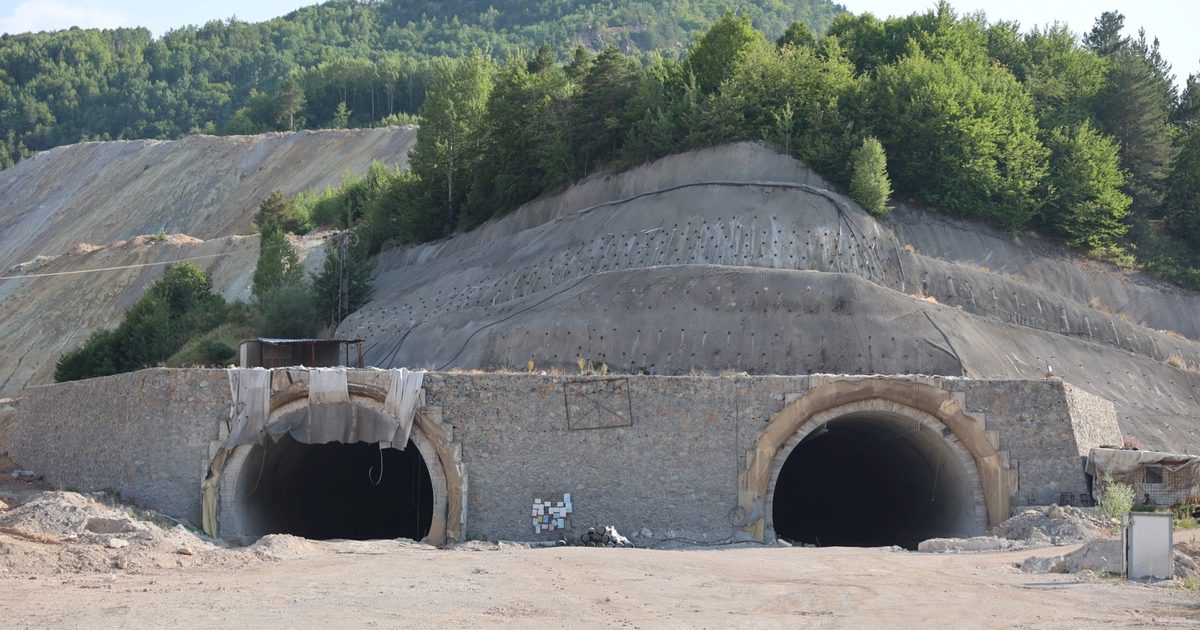 Karadeniz’i Akdeniz’e bağlayacak… 8 bakan eskiten tünel halen açılmadı!