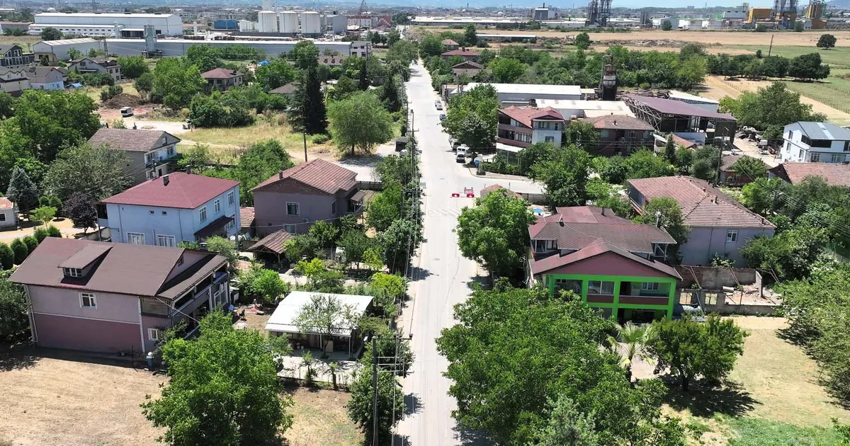 Kartepe Uzunbey’de Reform Caddesi yenileniyor