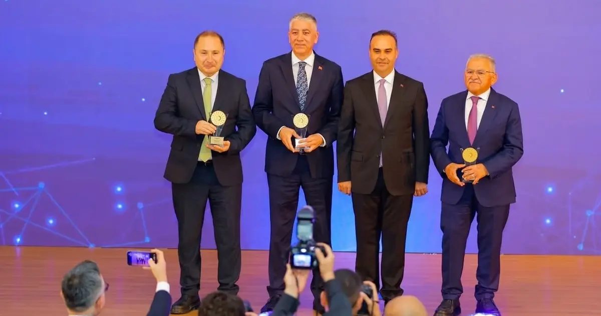 Kayseri Büyükşehir’e ‘RES’ ödülü