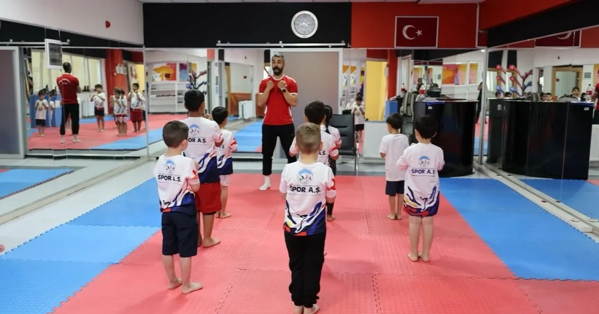 Kayseri Büyükşehir’in Yaz Spor Okulları kapılarını açtı