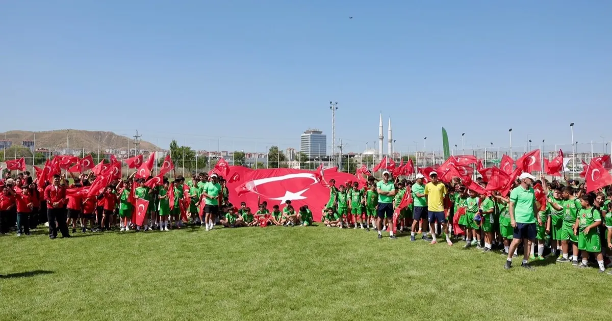 Kayseri Şeker’in yaz okulu 14’üncü kez kapılarını açtı