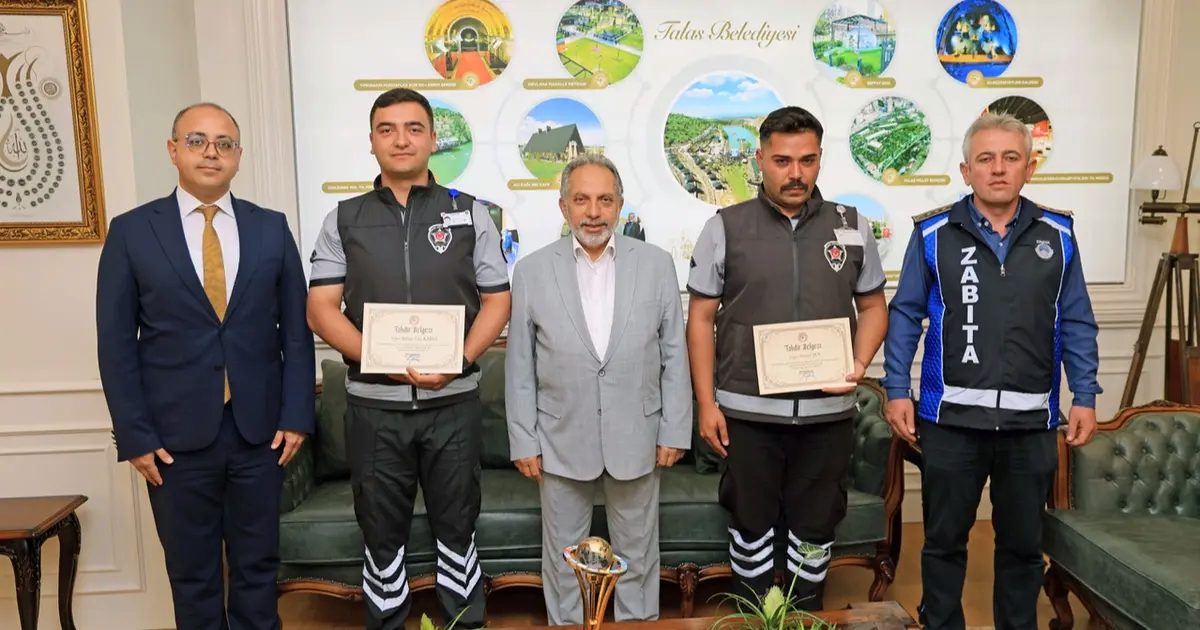 Kayseri Talas’ta dürüstlük ödüllendirildi