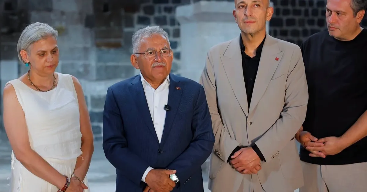 Kayseri’de 500 yüzyıllık tarihi Bedesten’e sıkı takip
