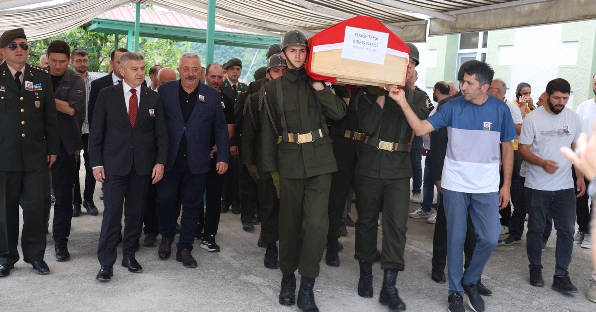 Kıbrıs Gazisi Yusuf Tayşi Artvin’de toprağa verildi