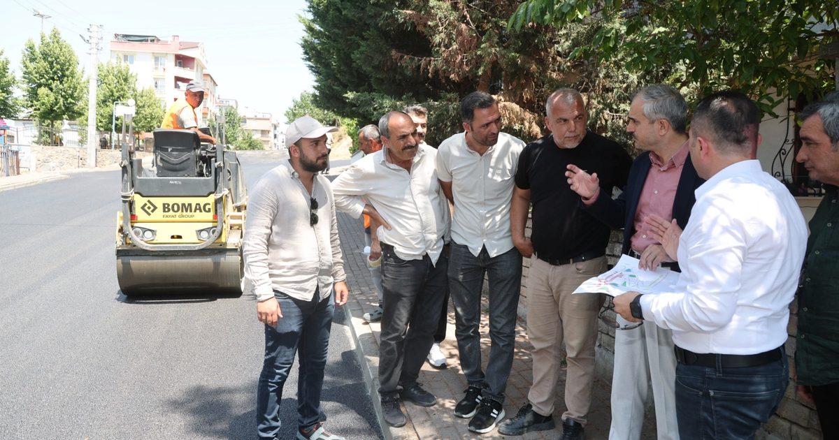 Kocaeli Çayırova’da yol konforu için yoğun mesai