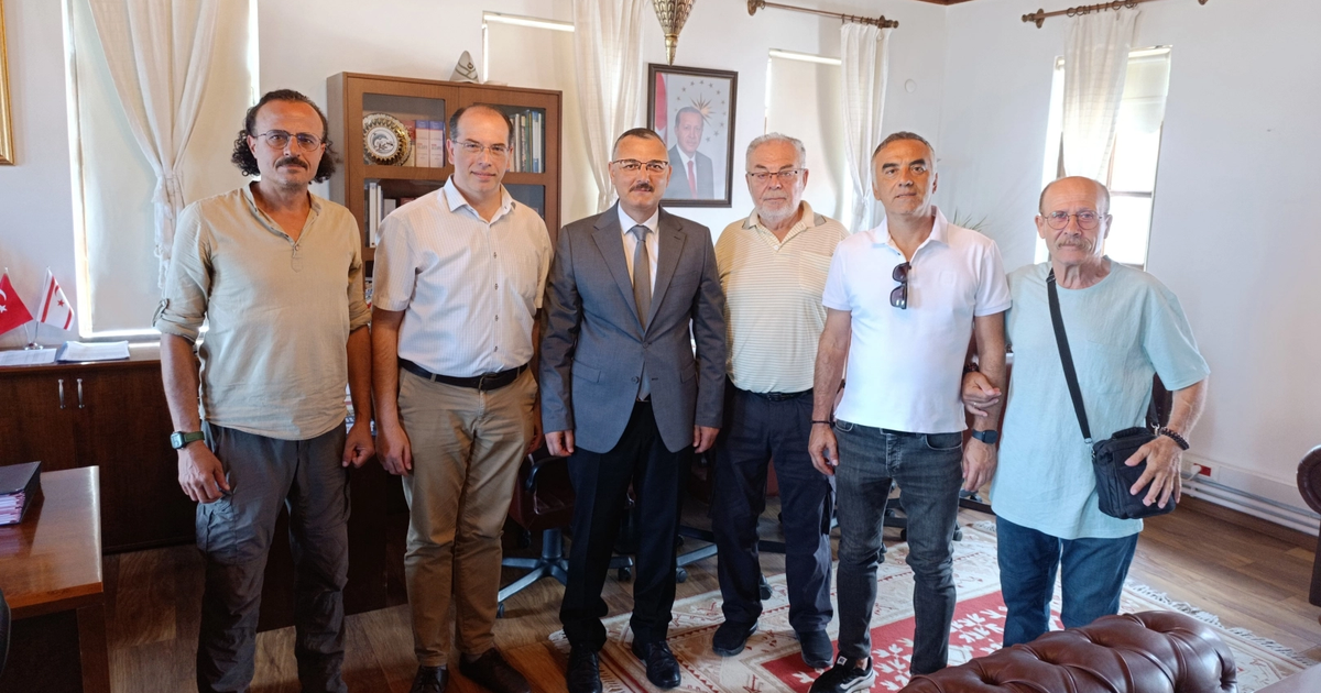 Mudanya’ya atanan yeni Kaymakam Enver Yılmaz göreve başladı