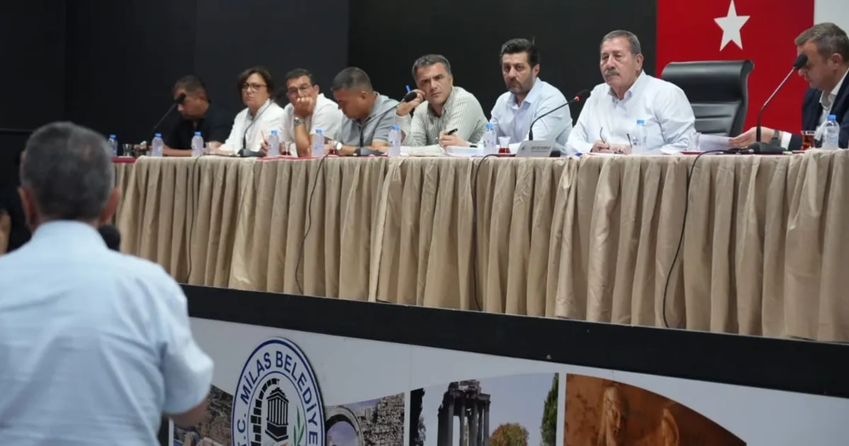 Muğla Milas’ta Başkan Topuz muhtarları dinledi