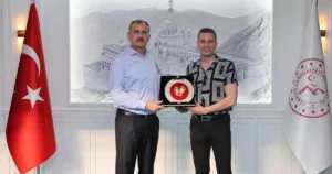 Türkiye Boks Federasyonu Başkanı Suat Hekimoğlu ve beraberindeki heyet, Ağrı